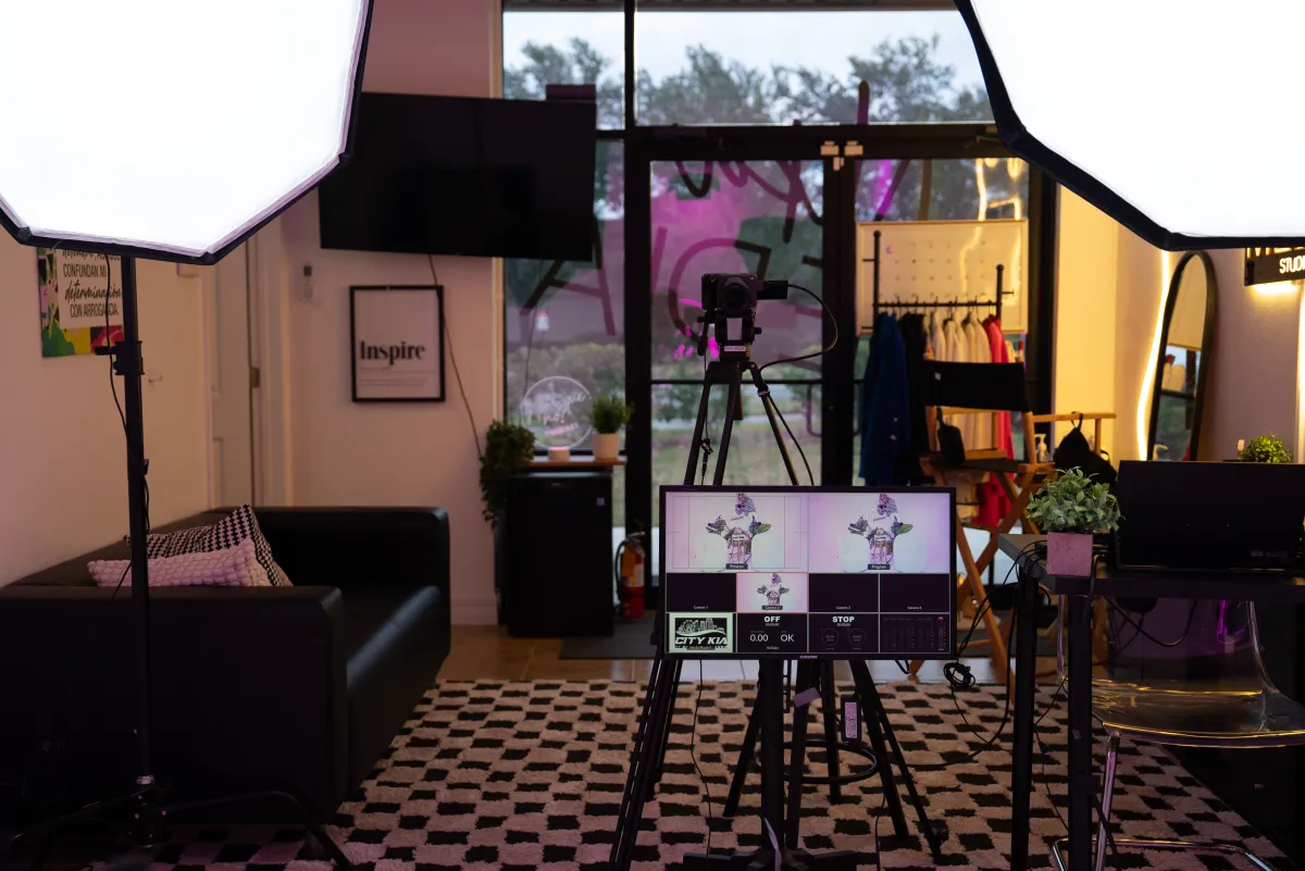 NIKA MEDIA Studio 2